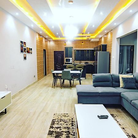 Cloud9 Luxury Apartments Accra Bagian luar foto