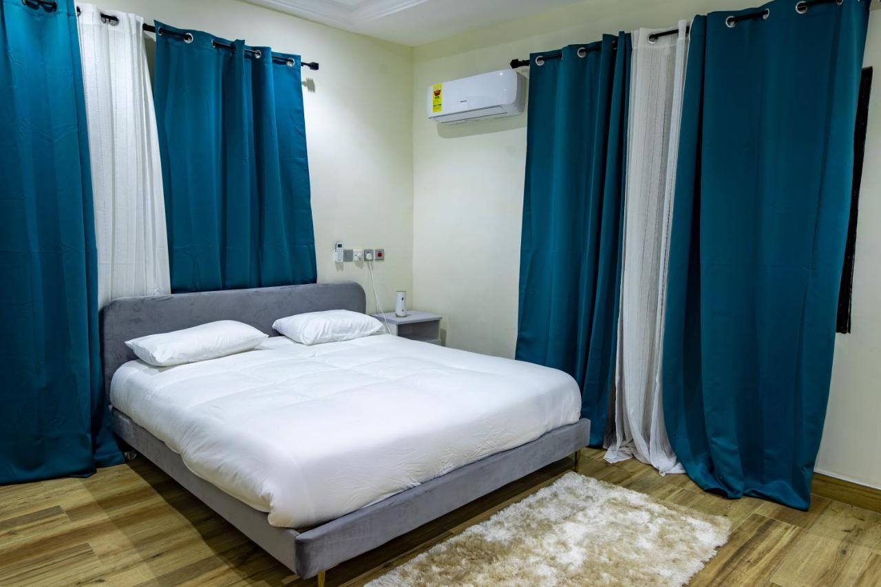 Cloud9 Luxury Apartments Accra Bagian luar foto