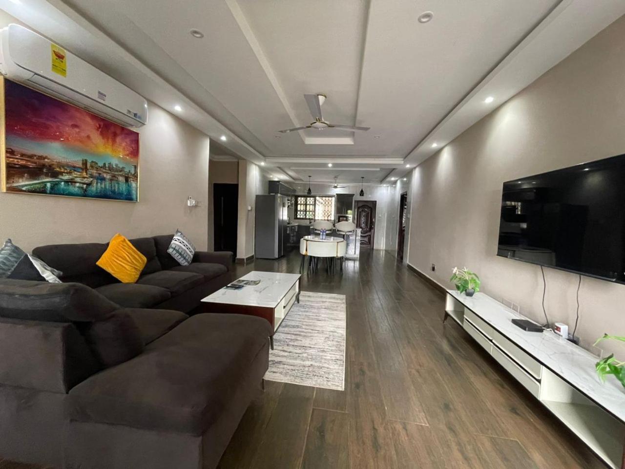 Cloud9 Luxury Apartments Accra Bagian luar foto