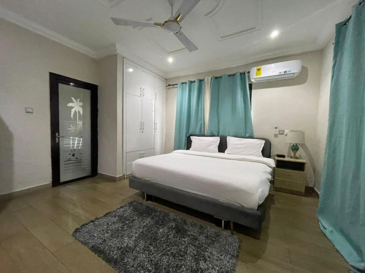 Cloud9 Luxury Apartments Accra Bagian luar foto
